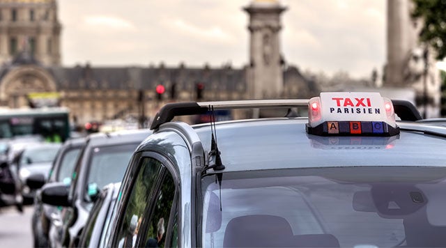 Taxis en París - Información y tarifas de los taxis en París